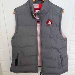 Canada weather gear Gray Vest with Red Emblem